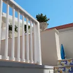 Pensjonat Casa Campisi A 100 Mt Dal Mare 3*