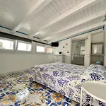 Casa Campisi A 100 Mt Dal Mare 3*
