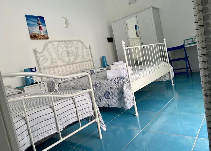 Casa Campisi A 100 Mt Dal Mare 招待所 3*