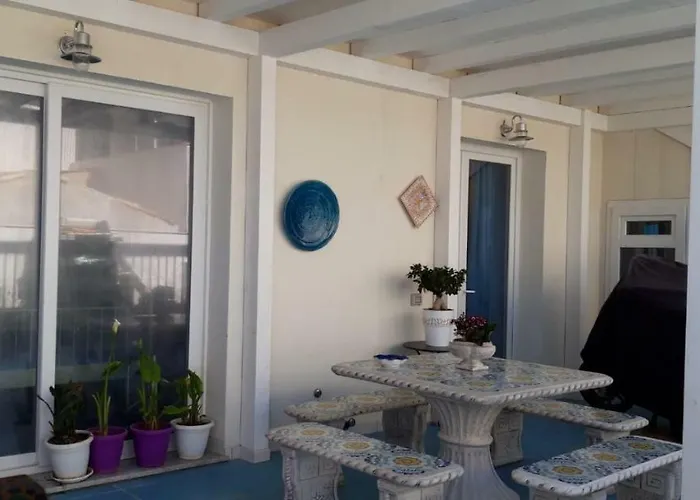 Casa Campisi A 100 Mt Dal Mare 招待所