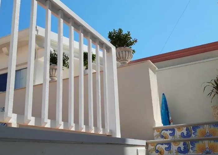招待所 Casa Campisi A 100 Mt Dal Mare 3*